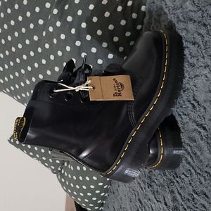 Black Ribbon Molly Boots Size 8